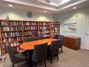14265 Manchester Dr in Naples, FL - Building Photo - Building Photo