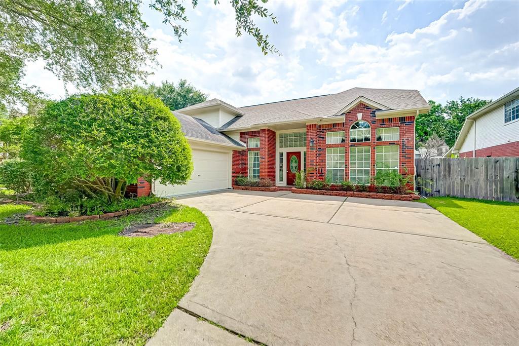 1630 Berkoff Dr in Sugar Land, TX - Building Photo