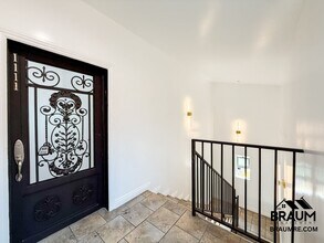 1109-11 LA PEER DR. in Los Angeles, CA - Building Photo - Building Photo