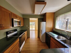 106 Genesee Ct in Boulder, CO - Building Photo - Building Photo