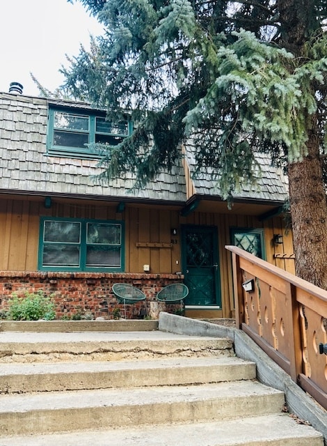 2456 Chamonix Ln, Unit B3