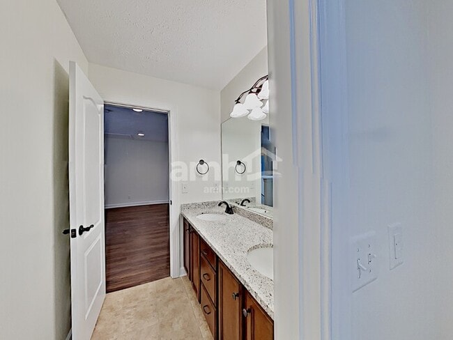 property at 6457 Sunnywood Dr