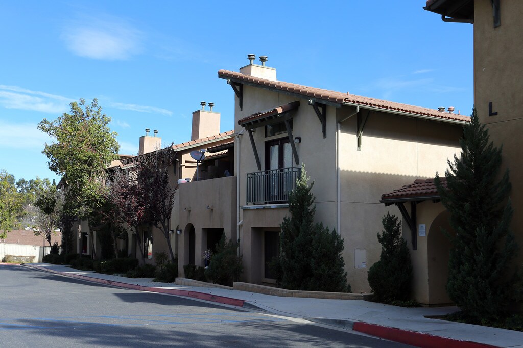 Fallbrook View Apartments Fallbrook, CA Apartments For Rent