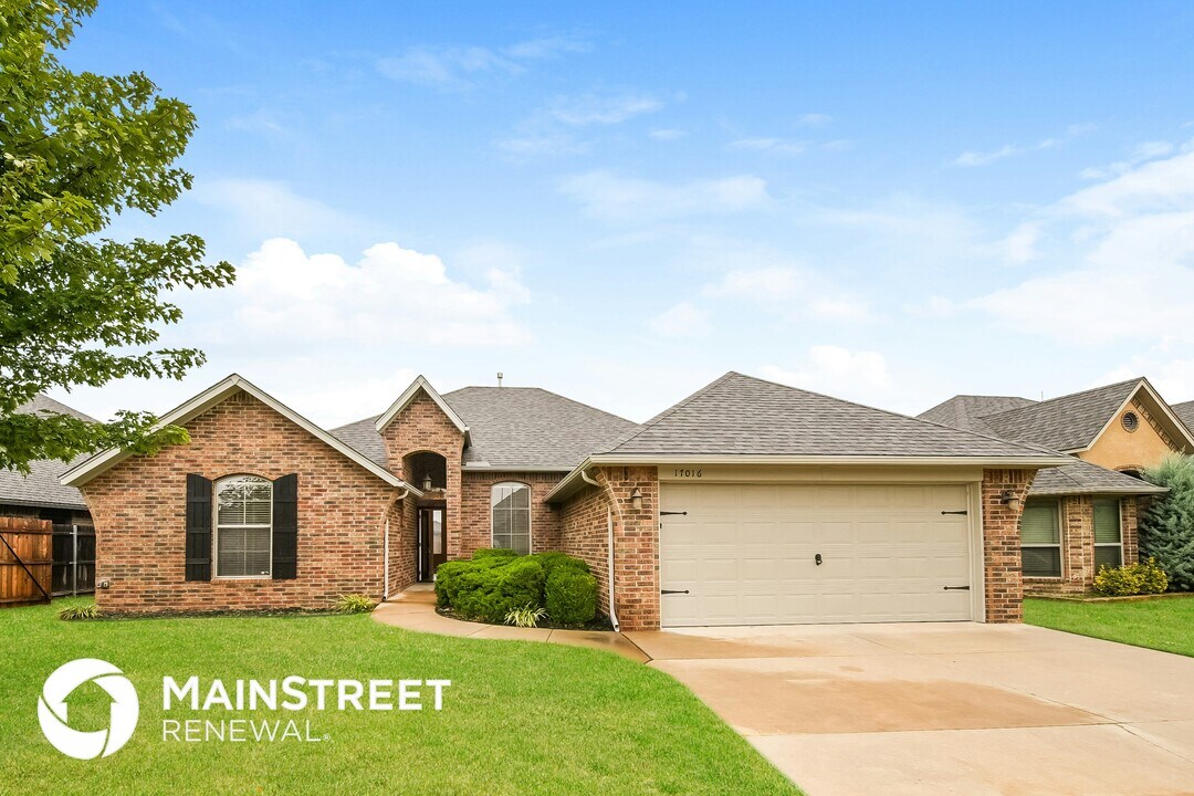17016 Barcelona Dr in Oklahoma City, OK - Building Photo