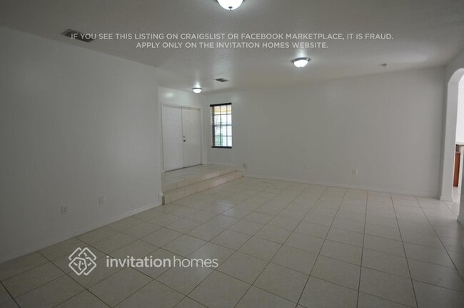 15974 SW 97th Terrace in Miami, FL - Building Photo - Building Photo