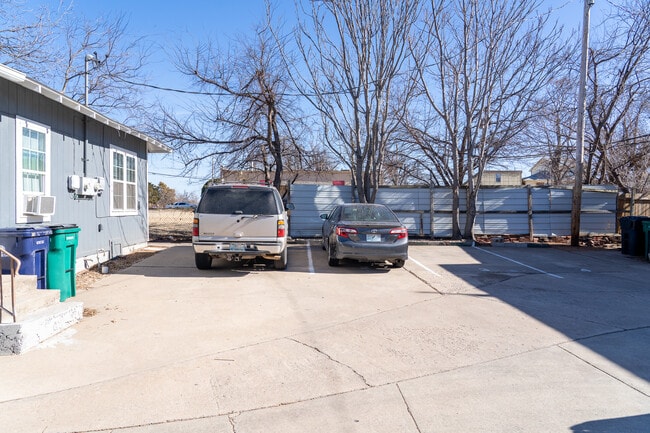 1912 NW 12th St, Unit A in Oklahoma City, OK - Foto de edificio - Building Photo