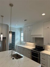 1028 Endeavour Ct in Marietta, GA - Building Photo - Building Photo