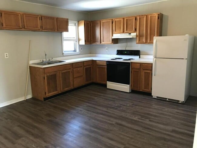 17 E Louther St in Carlisle, PA - Building Photo - Building Photo