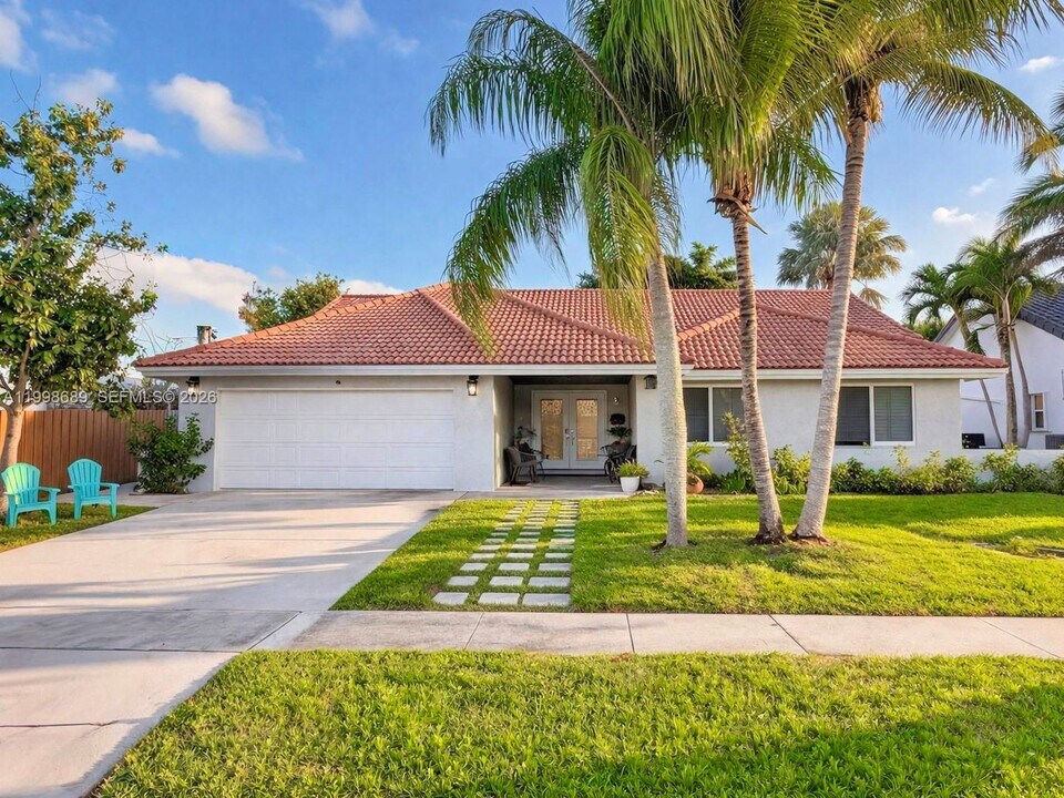 9592 Majestic Way in Boynton Beach, FL - Building Photo