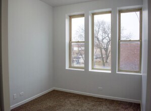 752 E 43rd St in Chicago, IL - Building Photo - Building Photo