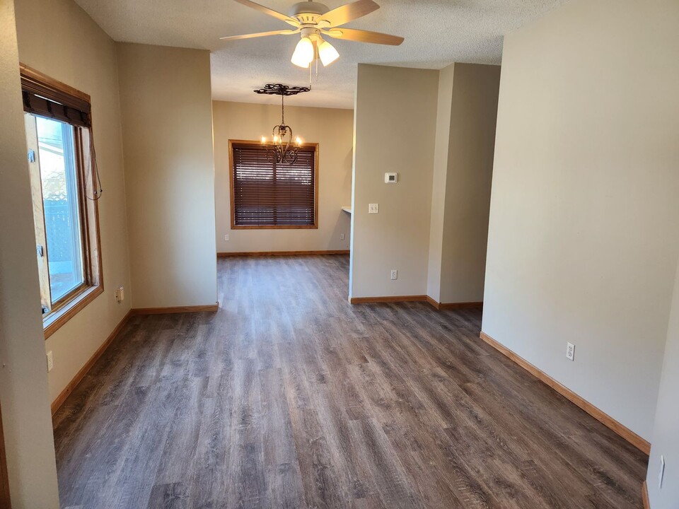 827 Gohres St in La crosse, WI - Building Photo