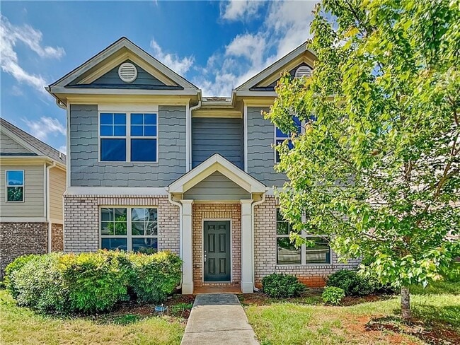 property at 157 Daisy Cir