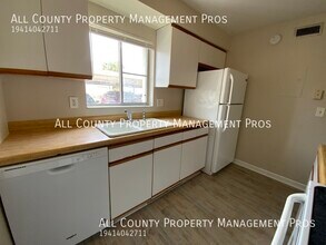 2605 Pine Lake Terrace in Sarasota, FL - Foto de edificio - Building Photo