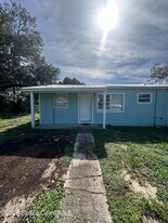 936 Louisiana Ave in Sebastian, FL - Building Photo