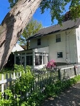 60 Alpine Dr in Rochester, NY - Building Photo - Building Photo