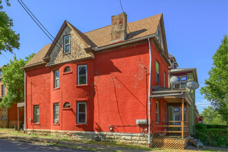 630 N Euclid Ave in Pittsburgh, PA - Building Photo - Building Photo