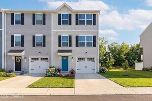 604 Cyprus Ct in Forked River, NJ - Building Photo