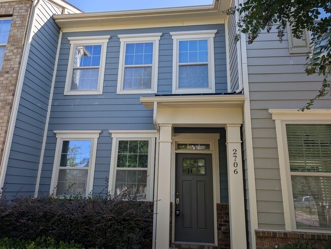2706 Tranquil Oak Pl in Charlotte, NC - Building Photo - Building Photo