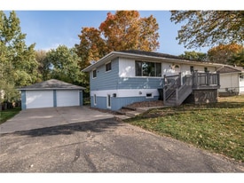 117 21st St SE in Rochester, MN - Building Photo