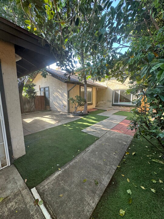 3603 W Park Balboa Ave in Orange, CA - Building Photo