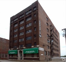 812 Lofts Apartments