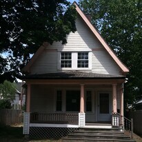 1830 Corning Ave in Cleveland, OH - Building Photo