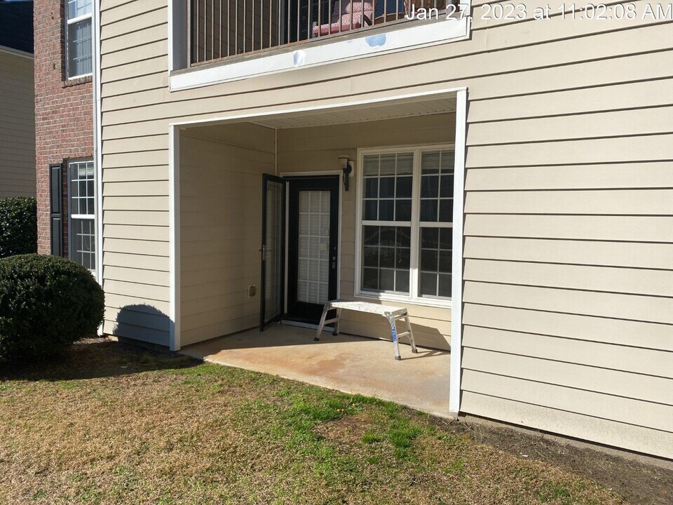 2525 McArthur Landing Cir in Fayetteville, NC - Building Photo