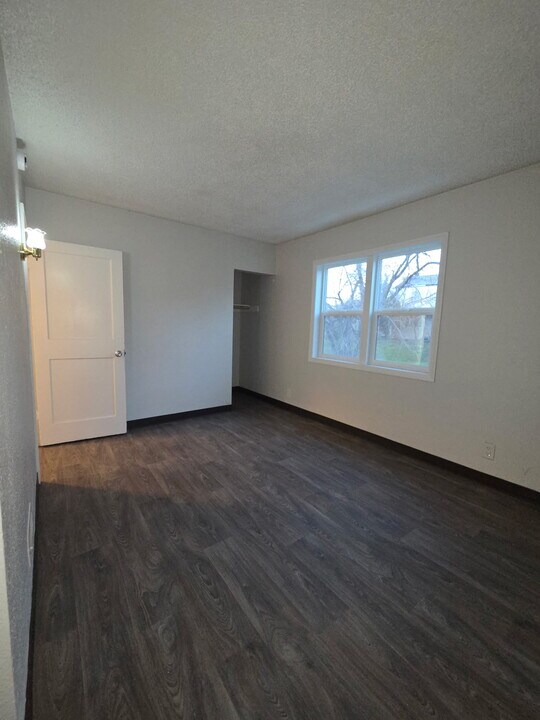 434 NW 15th St in Pendleton, OR - Building Photo