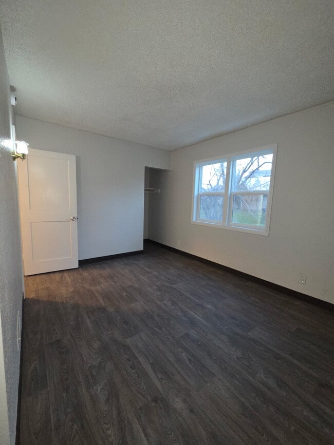 property at 434 NW 15th St