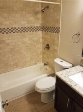 4415 Beacon Square Drive in Holiday, FL - Building Photo - Building Photo