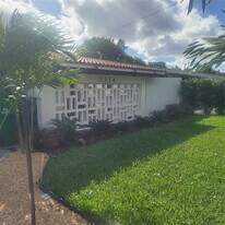 7774 Orleans St in Miramar, FL - Building Photo