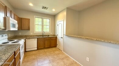 1632 E Canyon Creek Dr in Gilbert, AZ - Building Photo - Building Photo