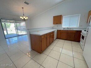 3289 Black Hawk Dr in Sierra Vista, AZ - Building Photo - Building Photo