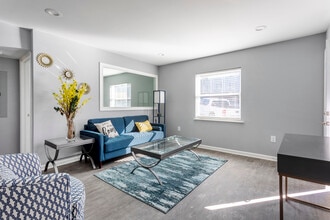 Gardens at Park West in Forest Park, GA - Building Photo - Interior Photo