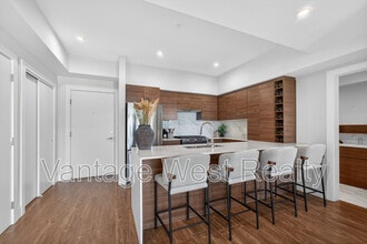 1925-1925 Enterprise Way in Kelowna, BC - Building Photo - Building Photo