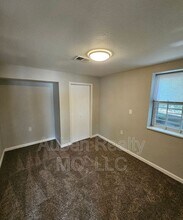 6113 Indiana Ave in Kansas City, MO - Building Photo - Building Photo
