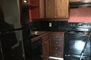 357 NW Newton Dr, Unit 6