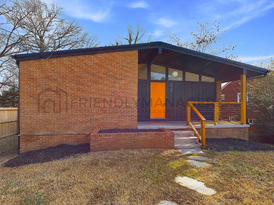 304 Hobson St in High Point, NC - Building Photo