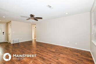 1105 S Avery Dr in Moore, OK - Building Photo - Building Photo
