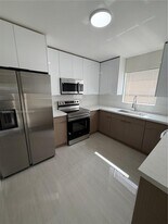 510 NW 134th St in North Miami, FL - Building Photo