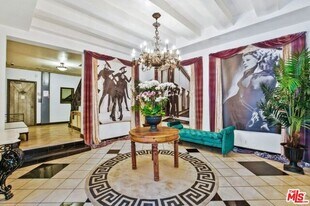 1314 Hayworth Ave, Unit 503 in West Hollywood, CA - Building Photo