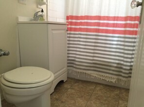 1640 Massachusetts Ave, Unit 1610-10 in Cambridge, MA - Building Photo - Building Photo