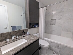 305 Morrissey Rd in Port Moody, BC - Building Photo - Building Photo