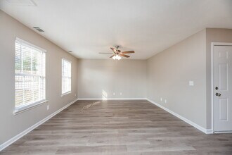 1216 Elisha Ct in La Vergne, TN - Building Photo - Building Photo