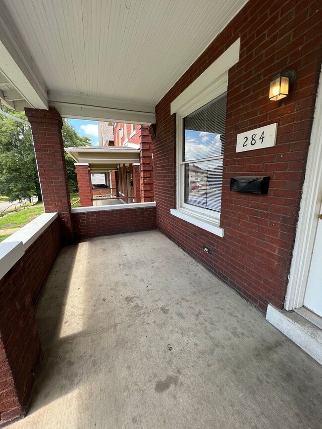 284-286 E 14th Ave in Columbus, OH - Building Photo - Building Photo