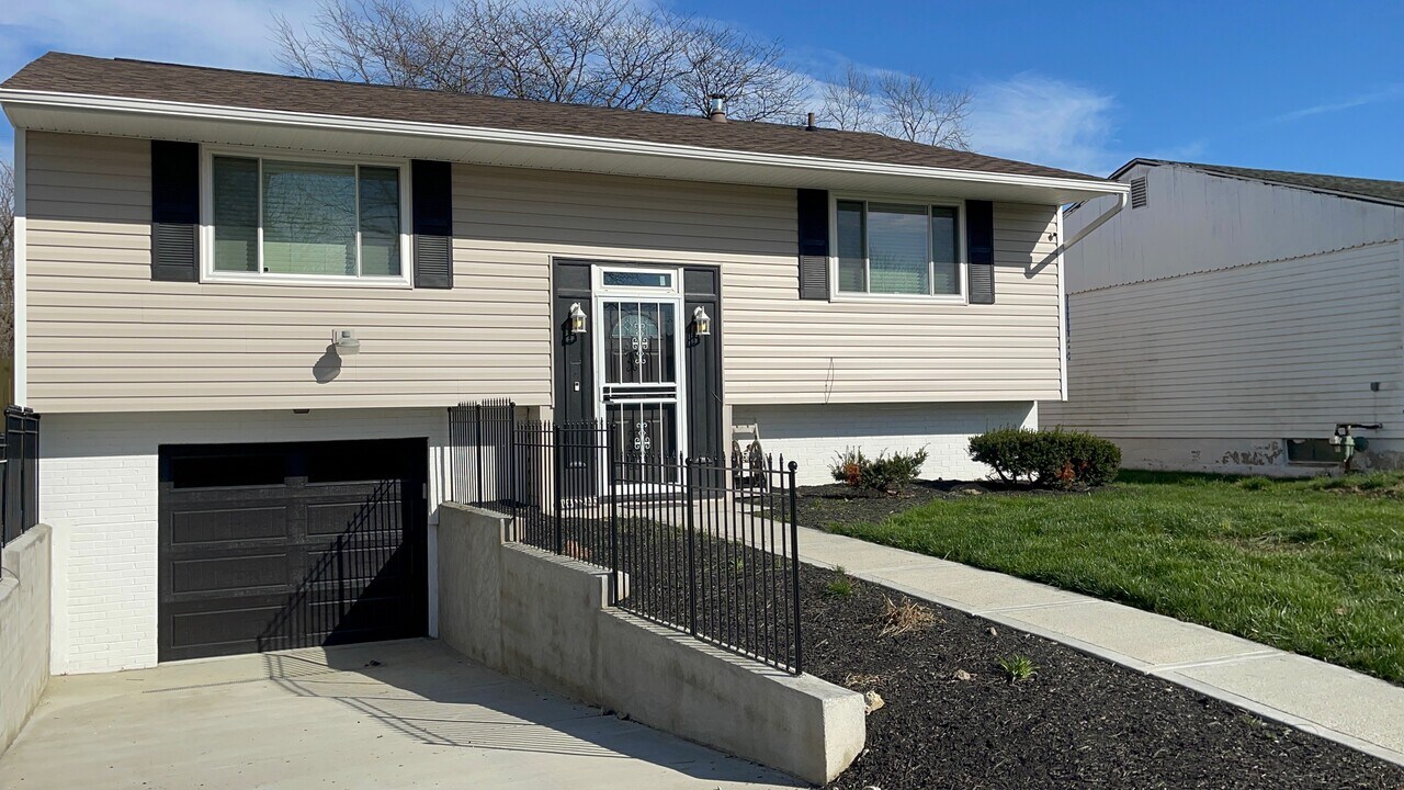 1840 Pannell Ave in Columbus, OH - Building Photo