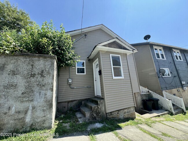 property at 337 S Hyde Park Ave