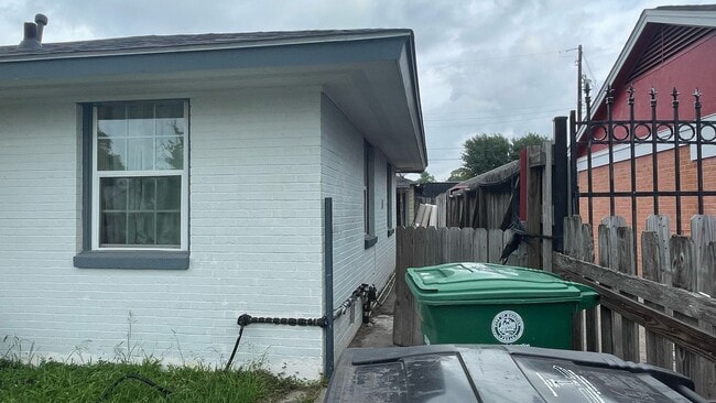 property at 122 Red Ripple Rd