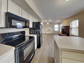 10358 Cerulean Dr in Noblesville, IN - Foto de edificio - Building Photo