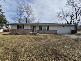 2703 Kristen Dr E in Indianapolis, IN - Building Photo